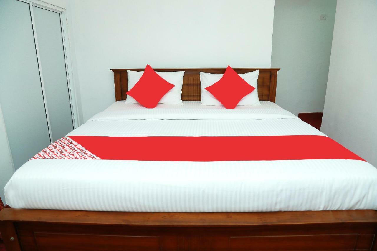 Oyo 238 Selva'S Guest House นูวาราเอลิยา ภายนอก รูปภาพ