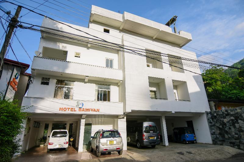 Oyo 238 Selva'S Guest House นูวาราเอลิยา ภายนอก รูปภาพ