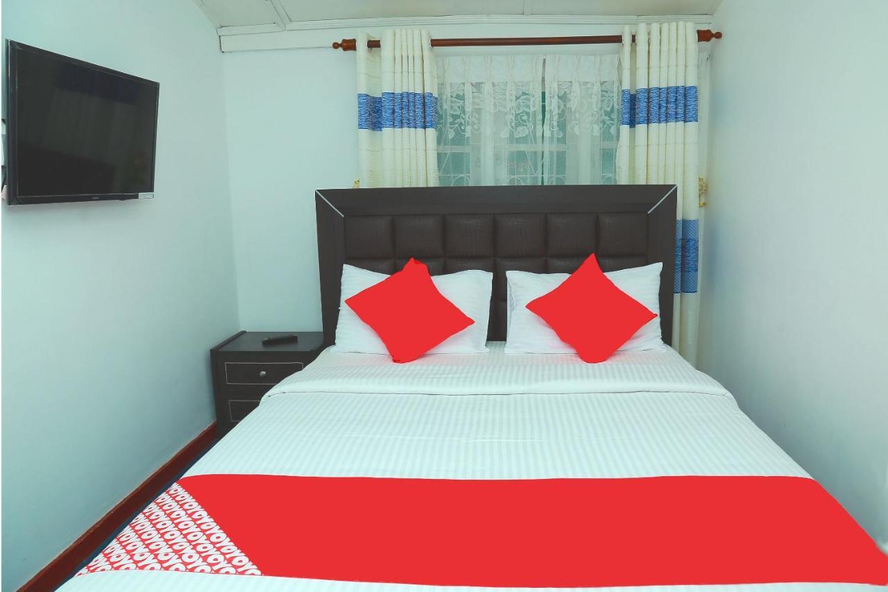 Oyo 238 Selva'S Guest House นูวาราเอลิยา ภายนอก รูปภาพ