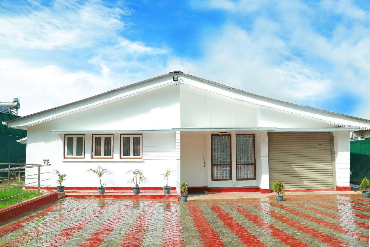 Oyo 238 Selva'S Guest House นูวาราเอลิยา ภายนอก รูปภาพ